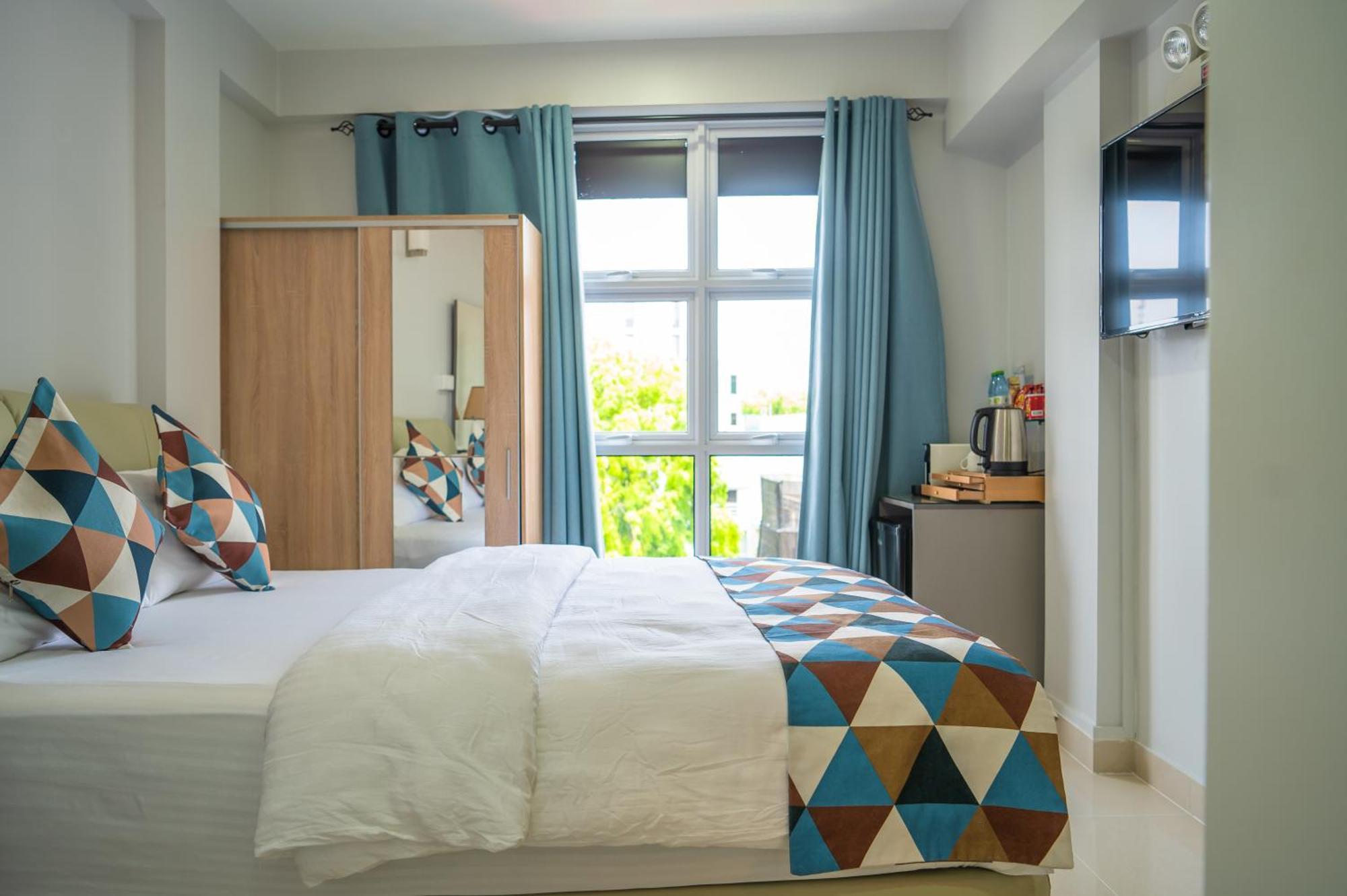 Tour Inn มาเล ภายนอก รูปภาพ