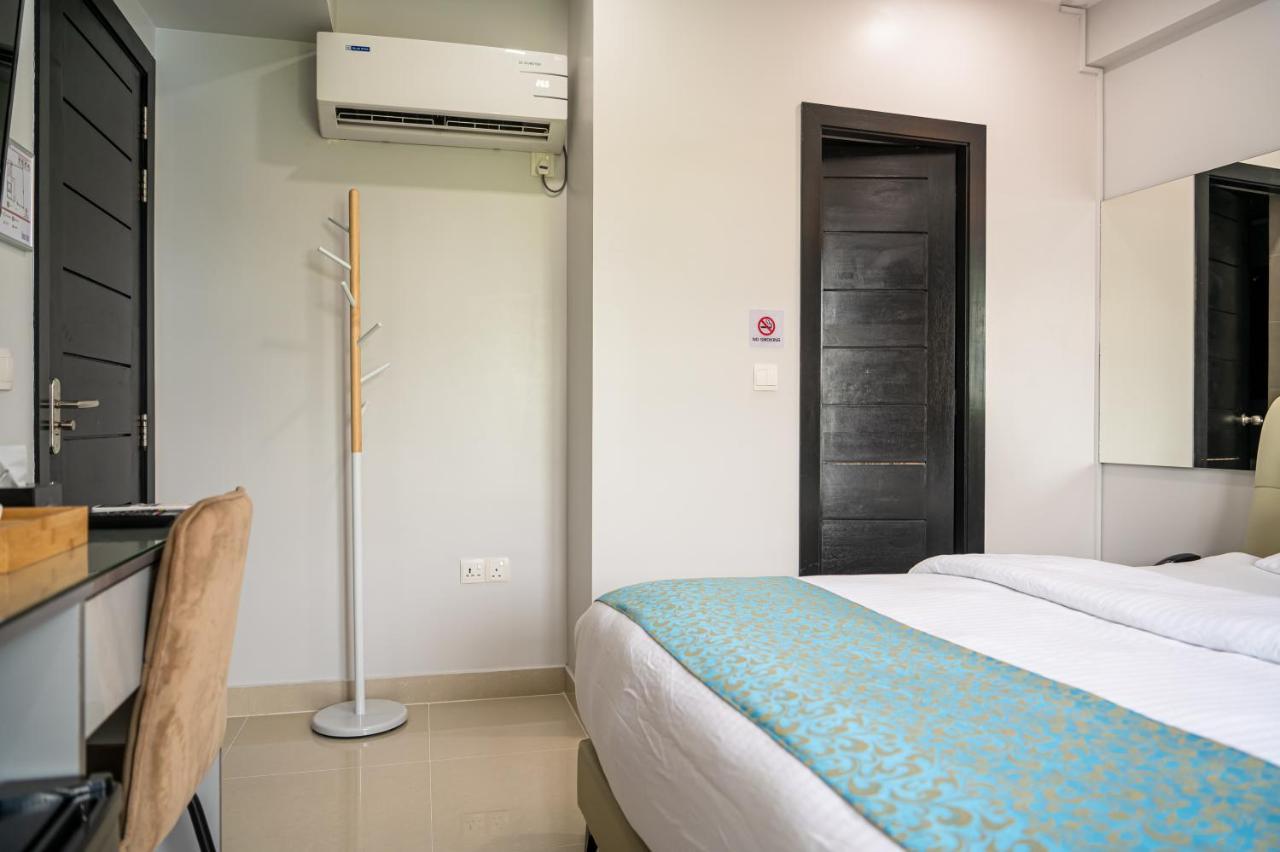 Tour Inn มาเล ภายนอก รูปภาพ