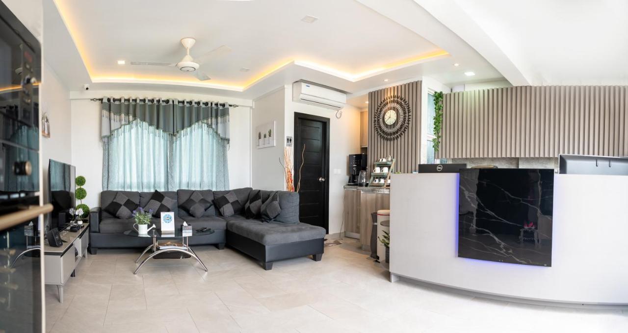 Tour Inn มาเล ภายนอก รูปภาพ